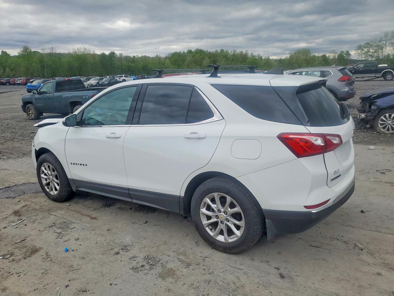 2018 Chevrolet Equinox Lt - Фото 2
