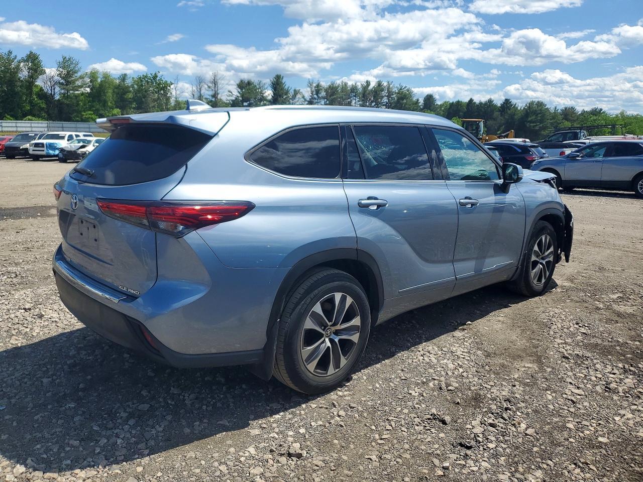 2020 Toyota Highlander Xle - Фото 3