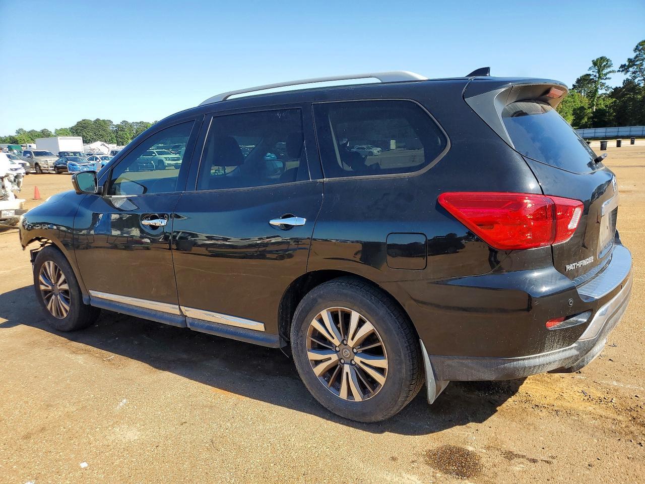 2019 Nissan Pathfinder Sl - Фото 2