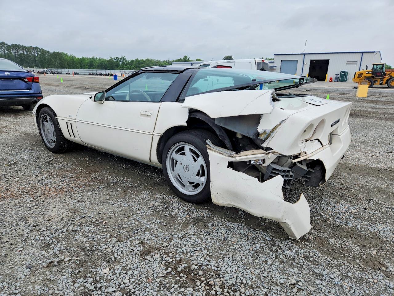 1988 Chevrolet Corvette - Фото 2
