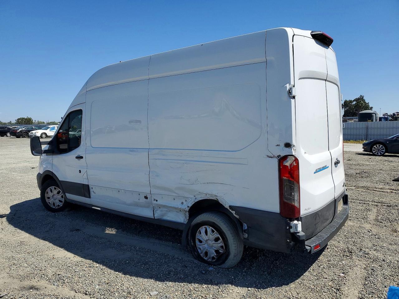2022 Ford Transit T-350 - Фото 2
