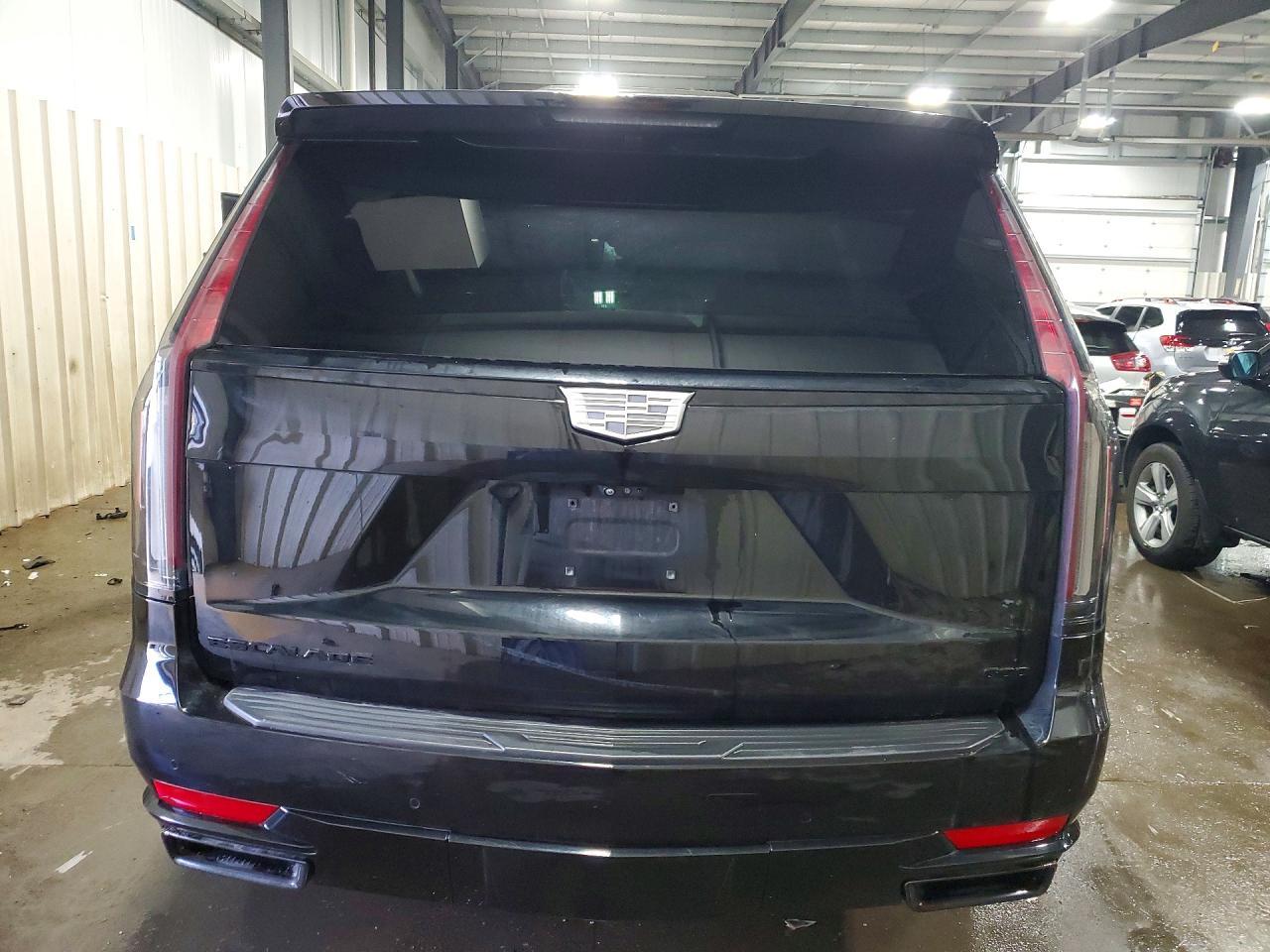 2021 Cadillac Escalade Sport Platinum - Image 6