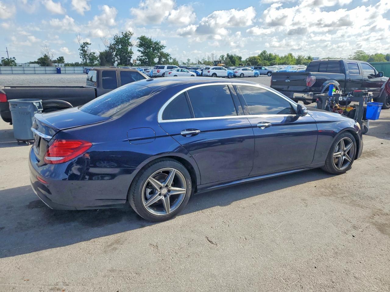 2017 Mercedes-Benz E 300 - Image 3