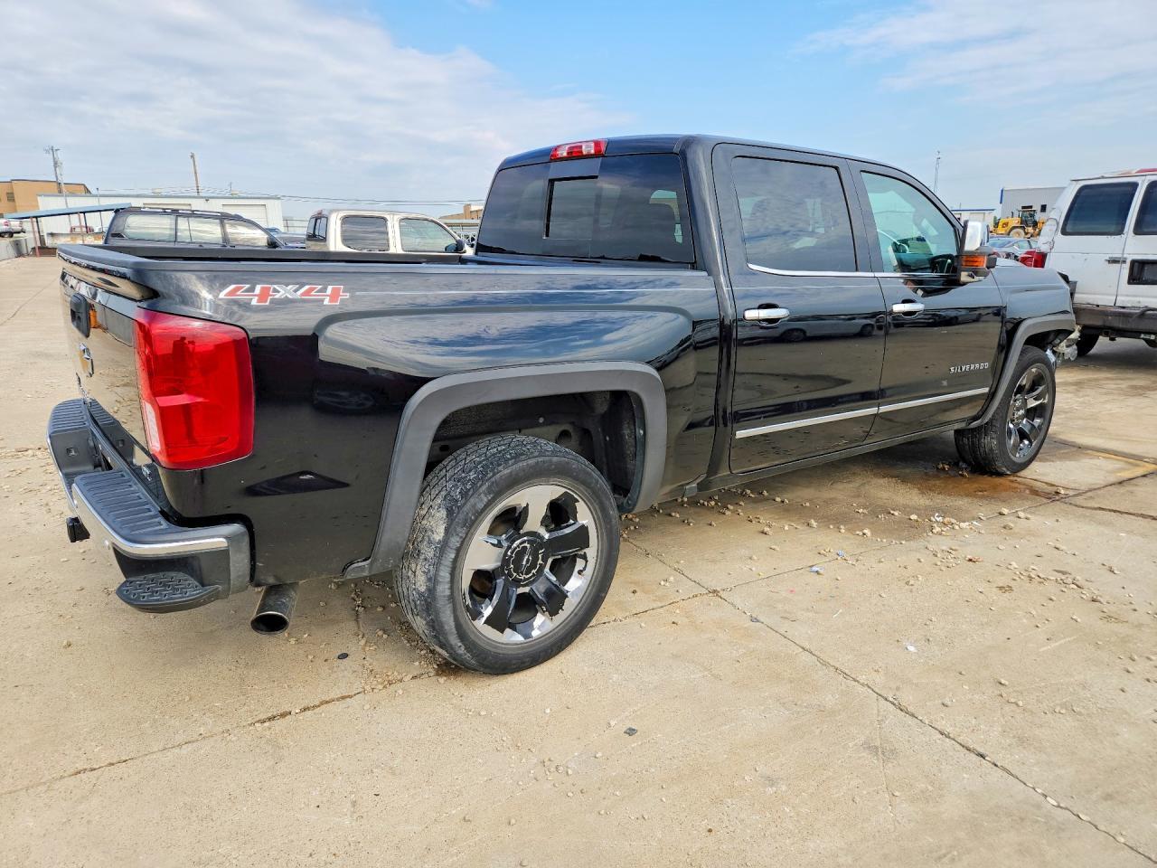 2017 Chevrolet Silverado K1500 Ltz - Фото 3