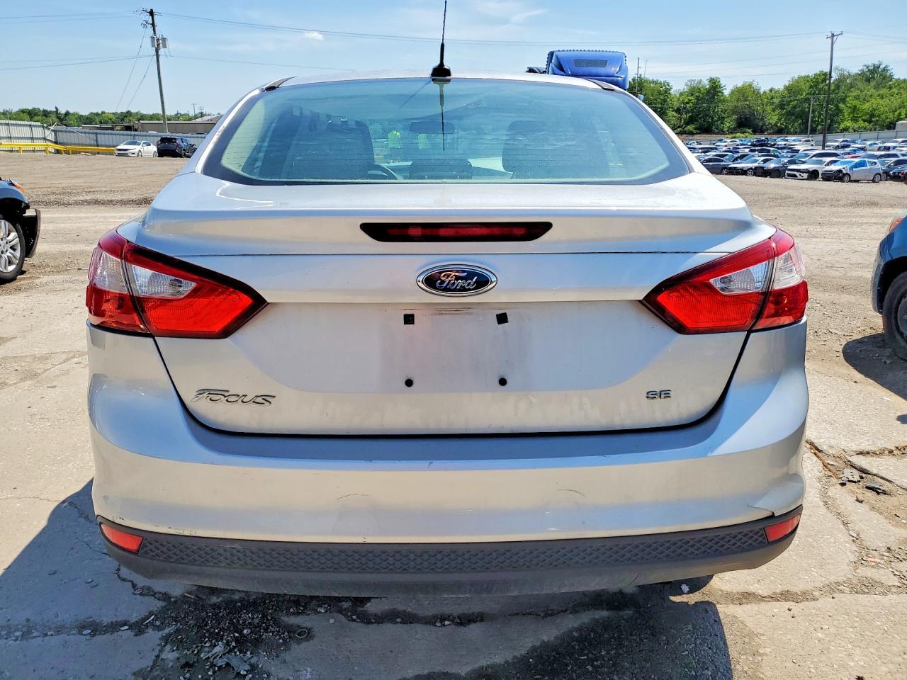 2012 Ford Focus Se - Фото 6