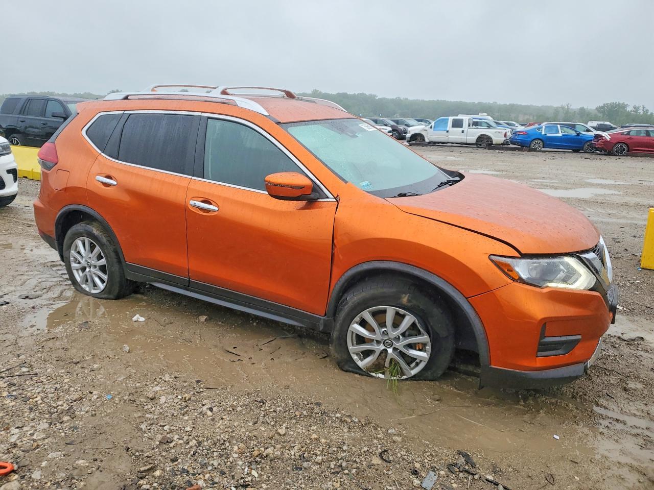 2020 Nissan Rogue Sv - Image 4