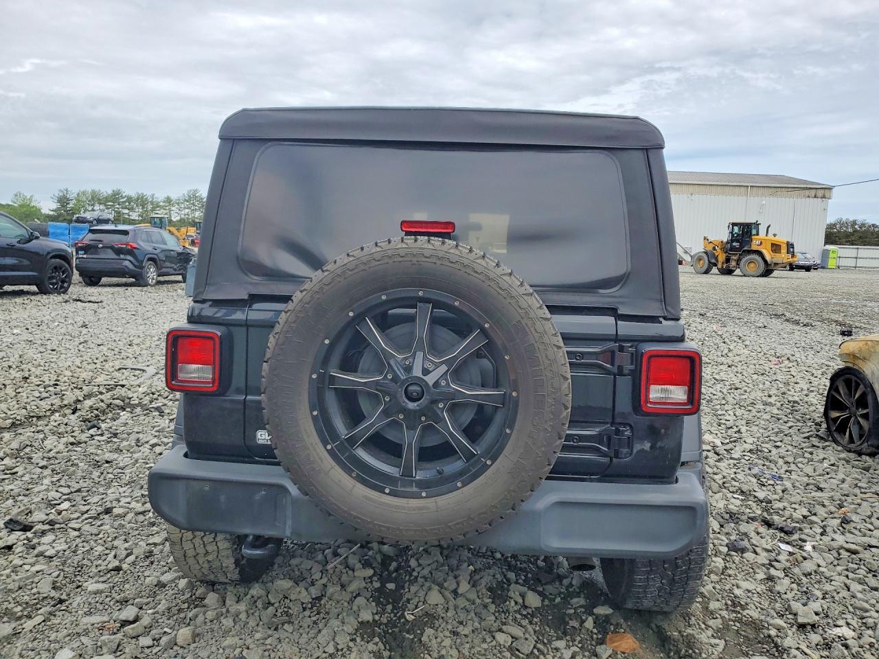 2018 Jeep Wrangler Unlimited Sport - Фото 6