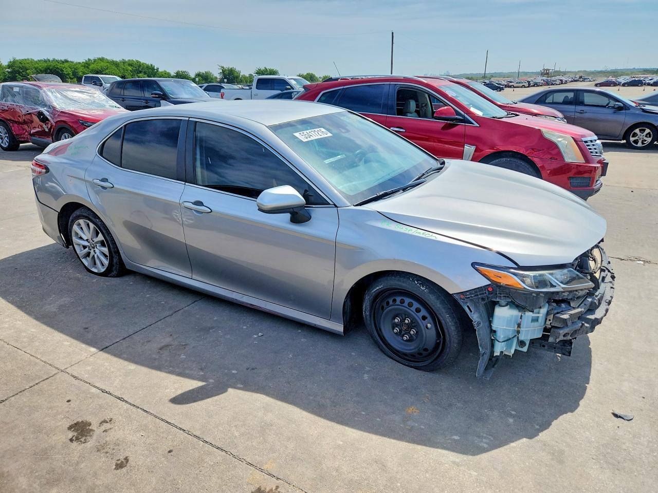 2019 Toyota Camry Le - Фото 4