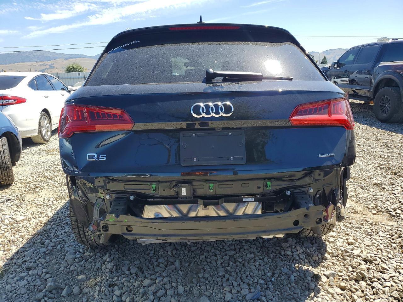 2020 Audi Q5 E Premium Plus - Image 6