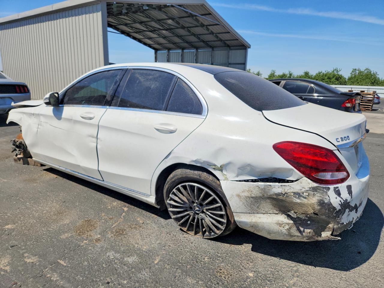 2016 Mercedes-Benz C 300 - Image 2