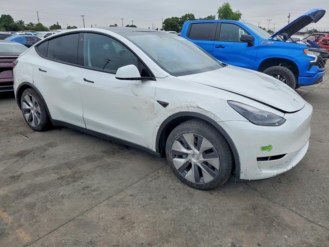 2023 Tesla Model Y - Фото 4
