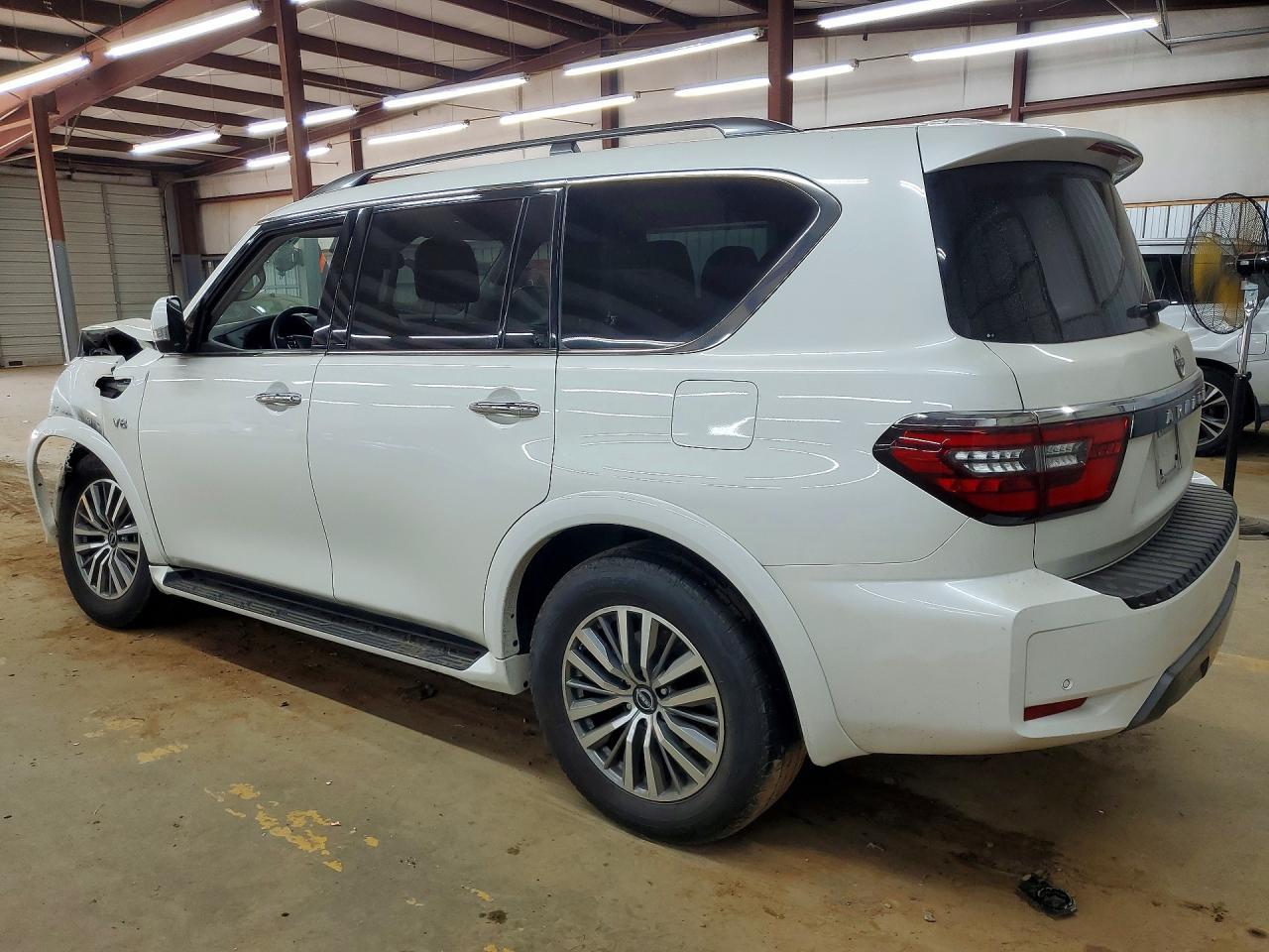 2021 Nissan Armada Sv - Image 2