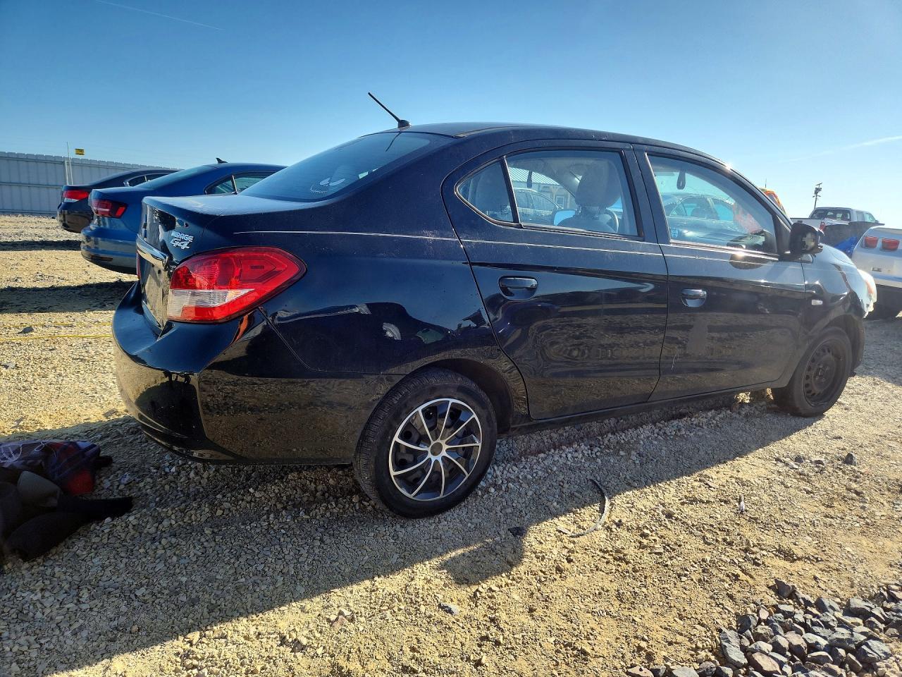 2017 Mitsubishi Mirage G4 Es - Фото 3