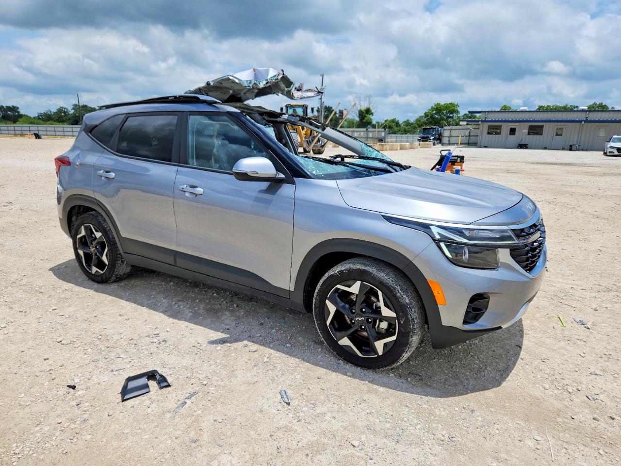 2025 Kia Seltos S - Image 4