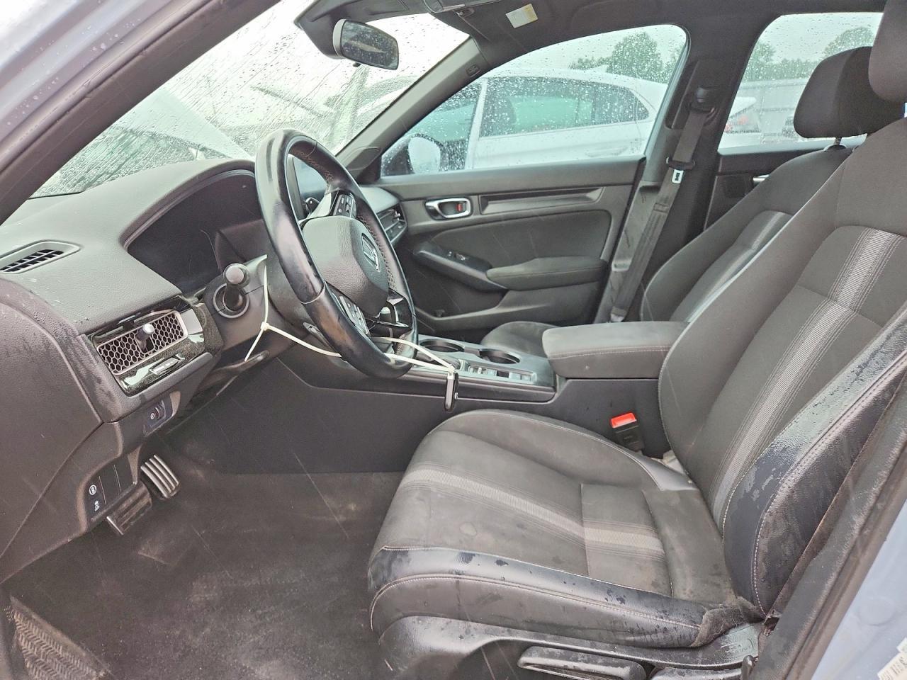 2022 Honda Civic Sport - Image 7