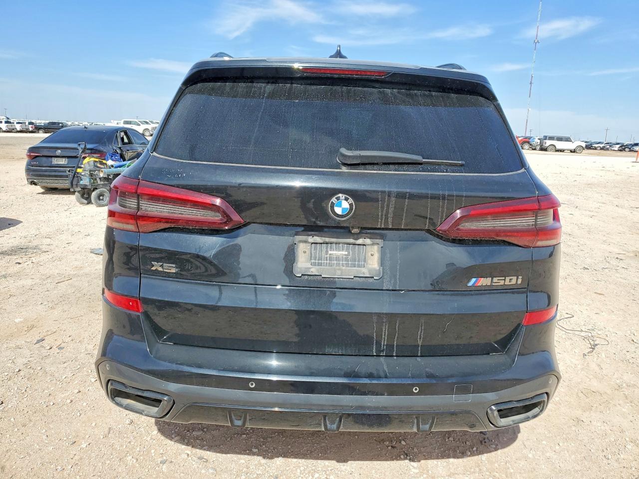 2022 BMW X5 M50I - Фото 6