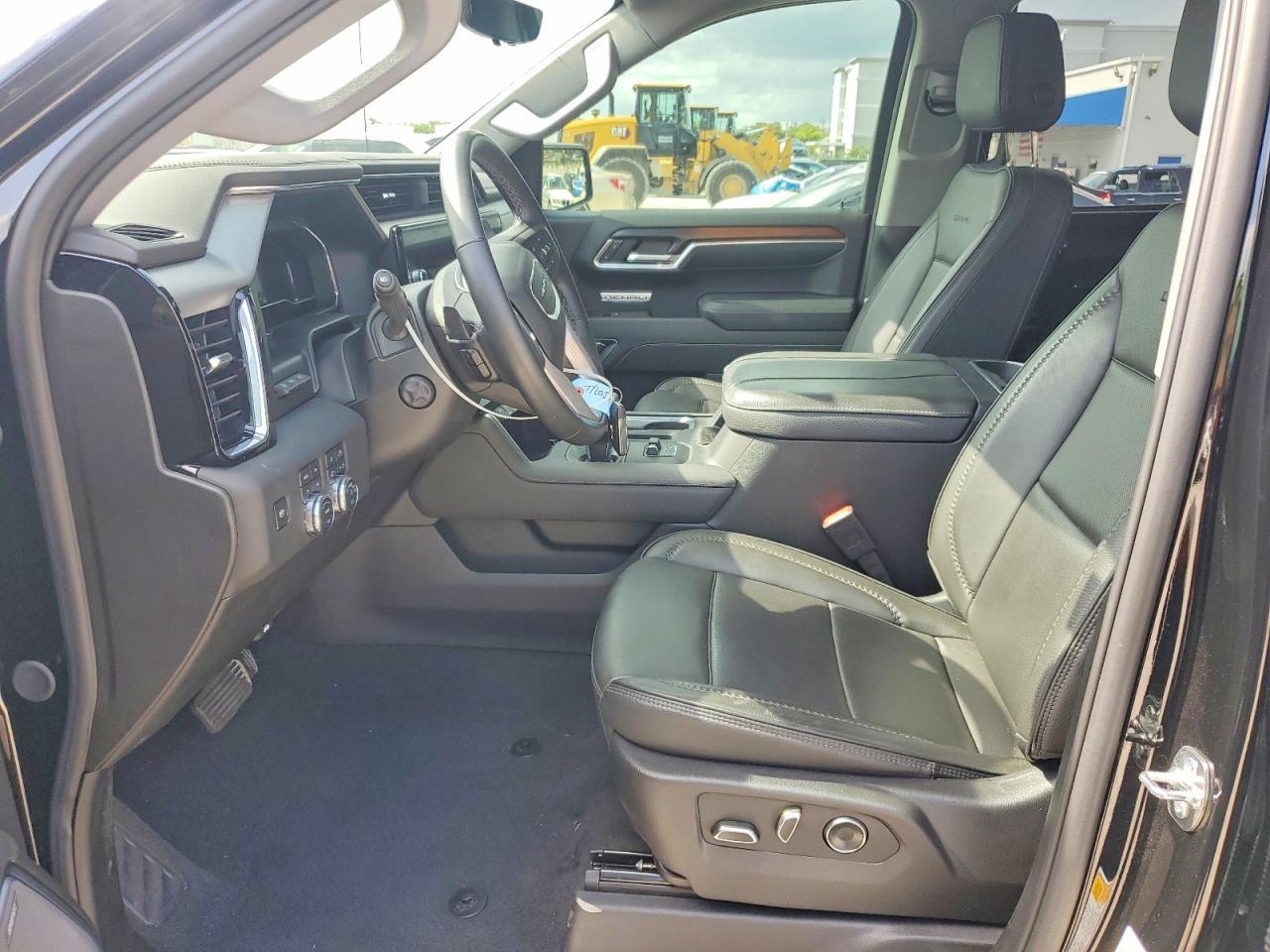 2025 GMC Sierra K1500 Denali - Фото 7