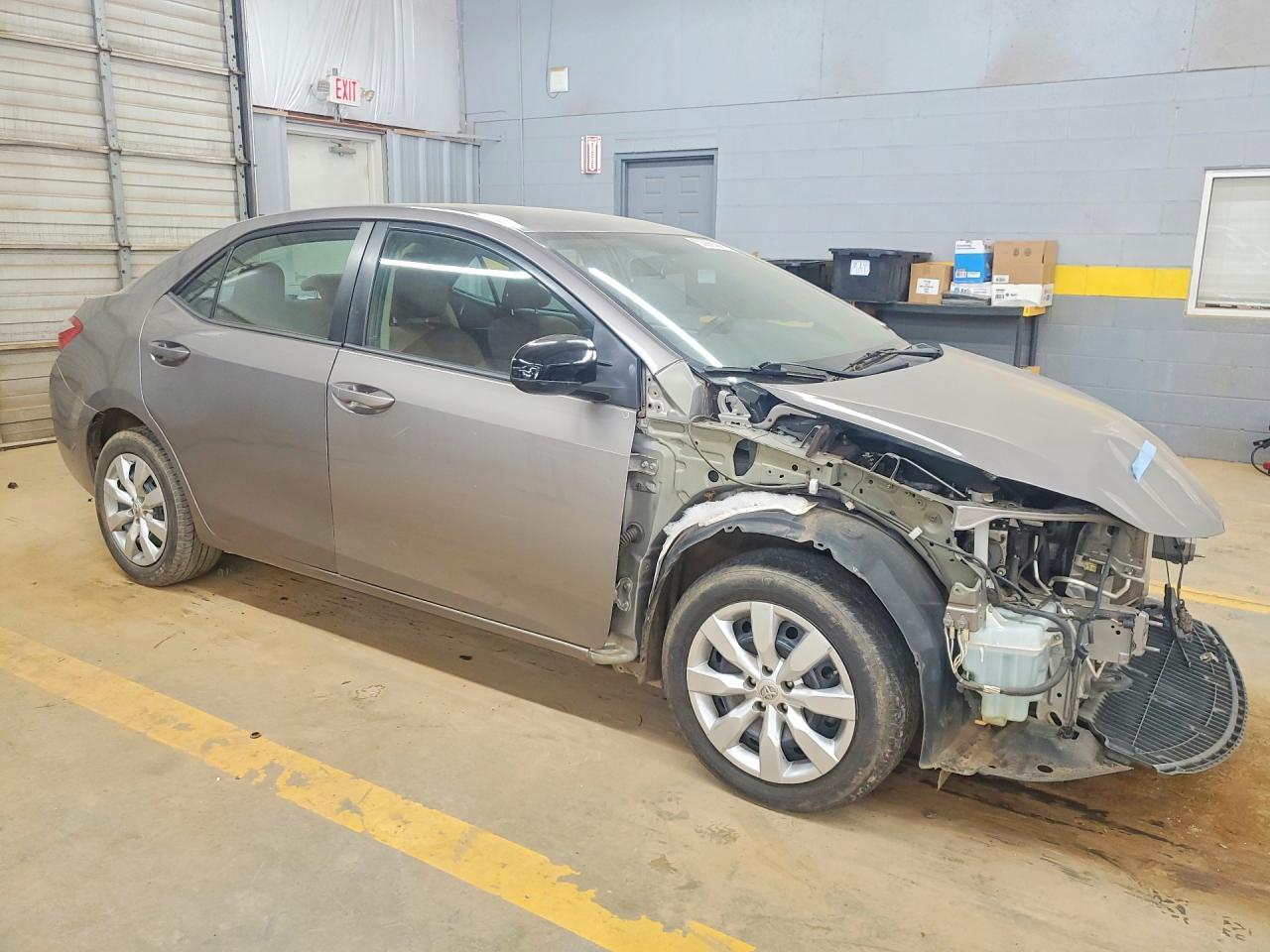 2015 Toyota Corolla Le - Фото 4