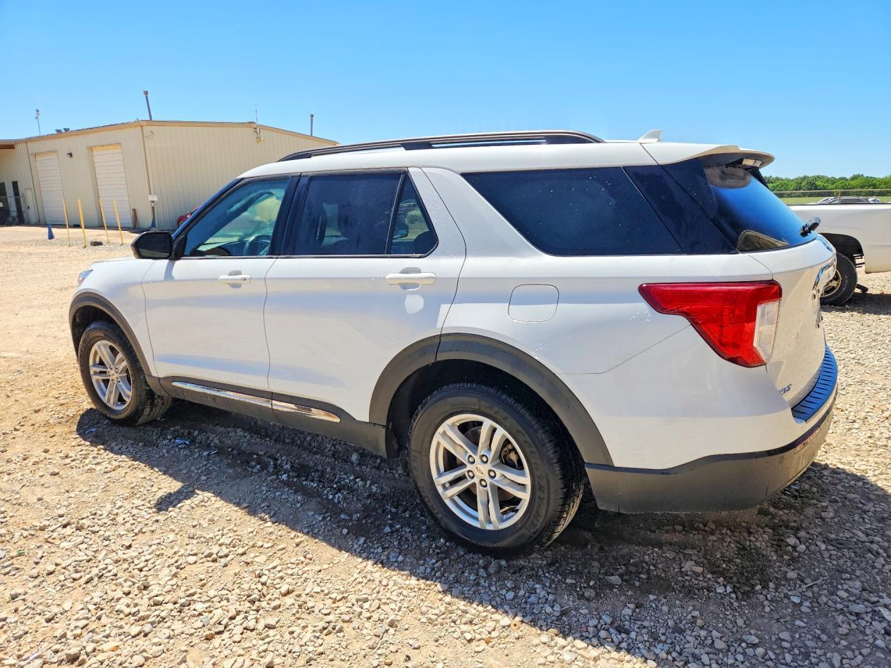 2020 Ford Explorer Xlt - Image 2