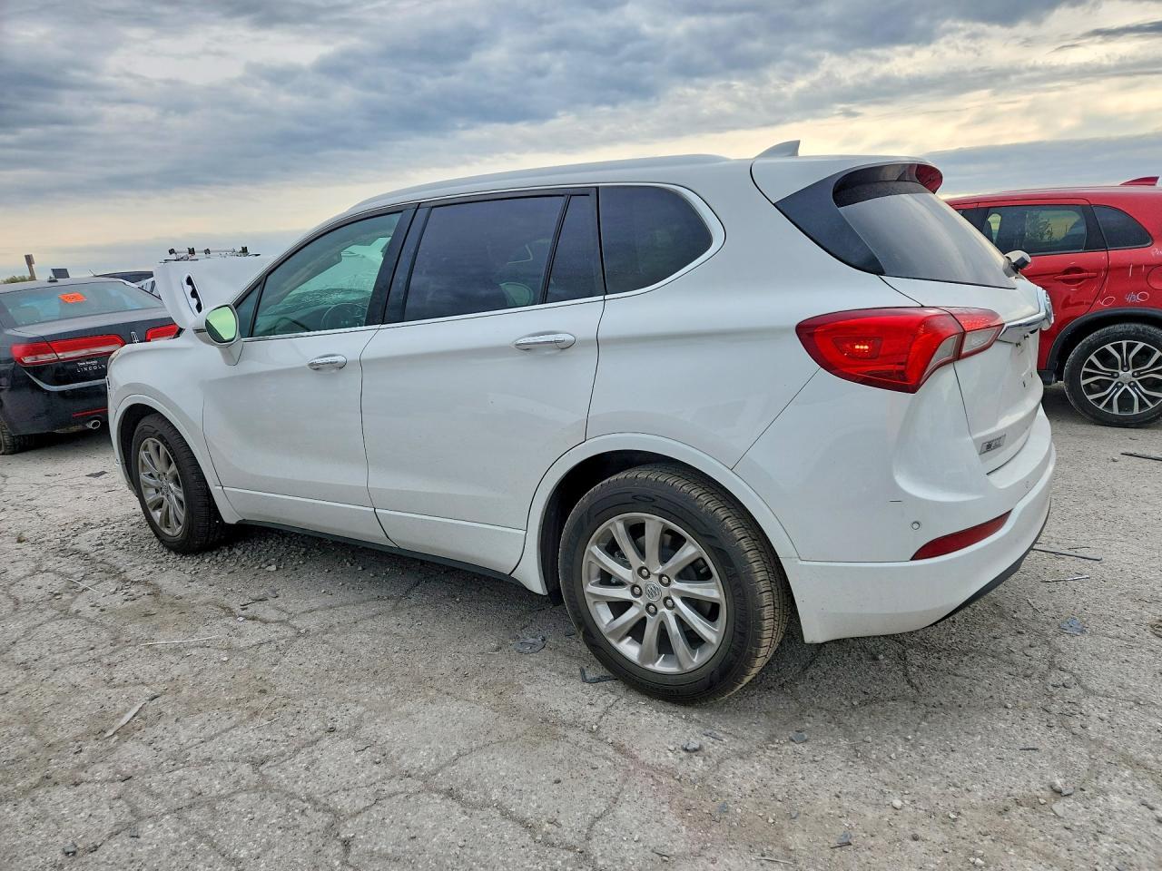 2019 Buick Envision Essence - Фото 2