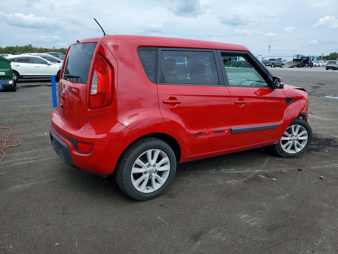 2012 Kia Soul + - Image 3