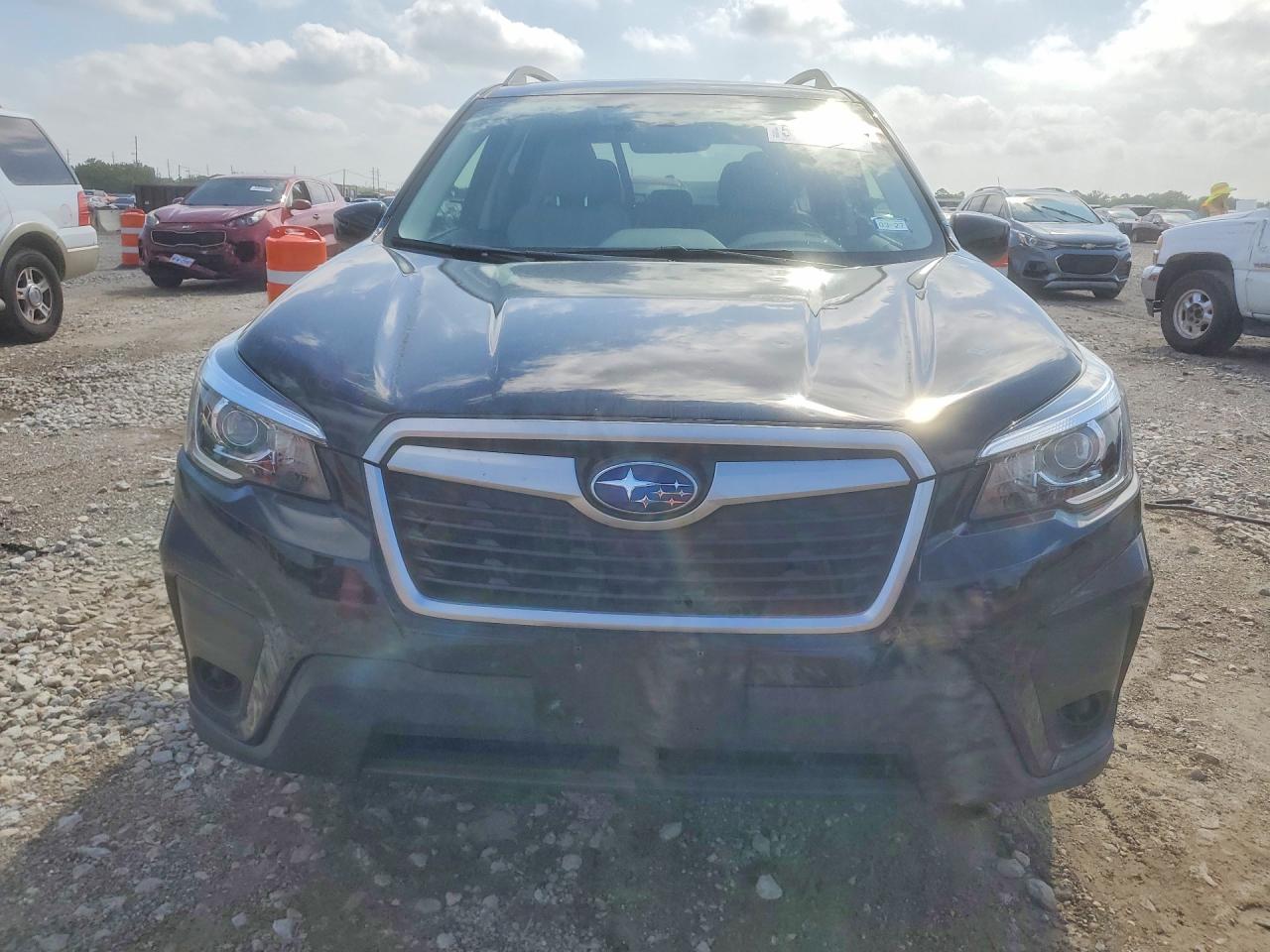 2019 Subaru Forester Premium - Фото 5