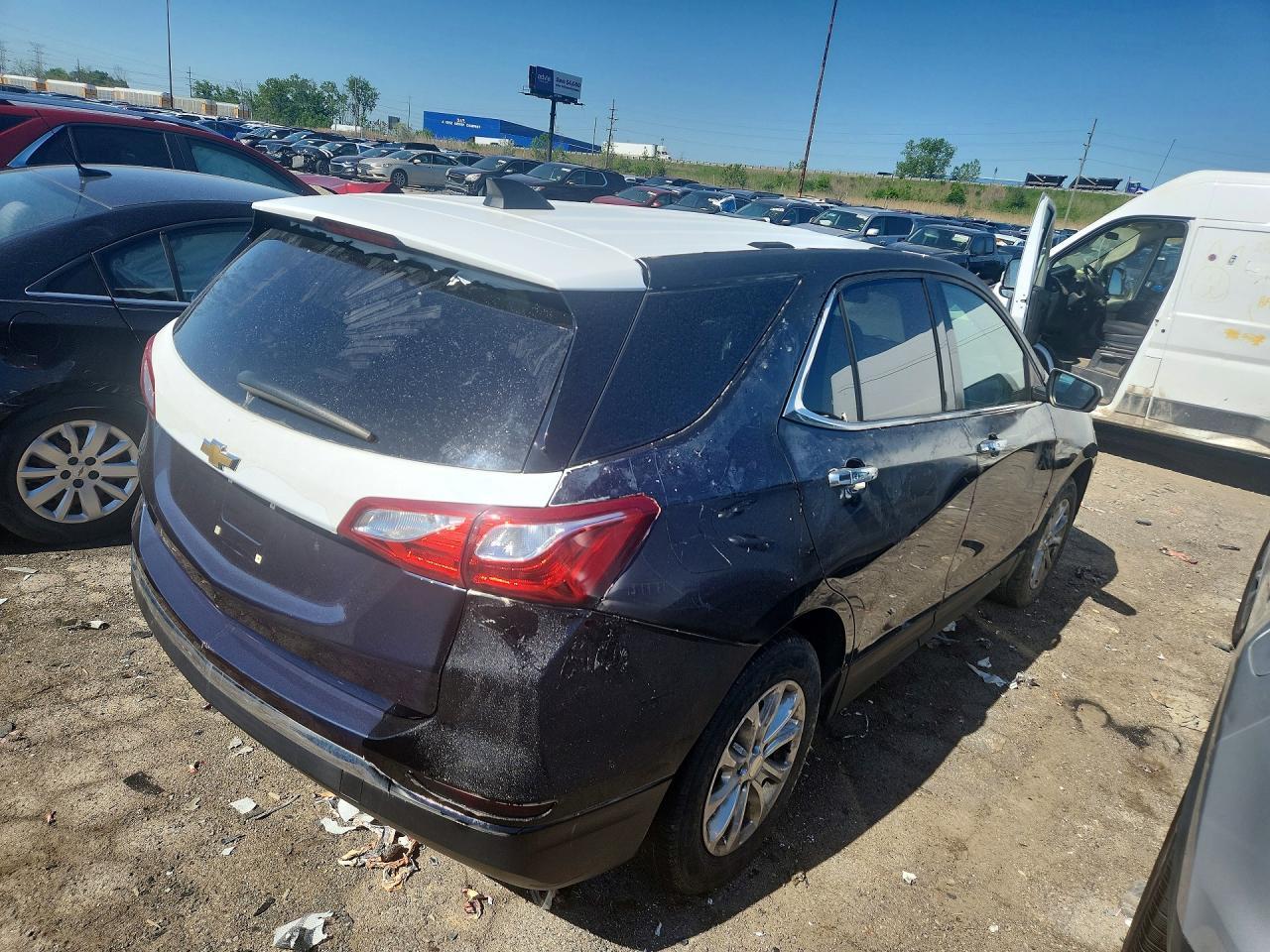 2019 Chevrolet Equinox Lt - Image 3