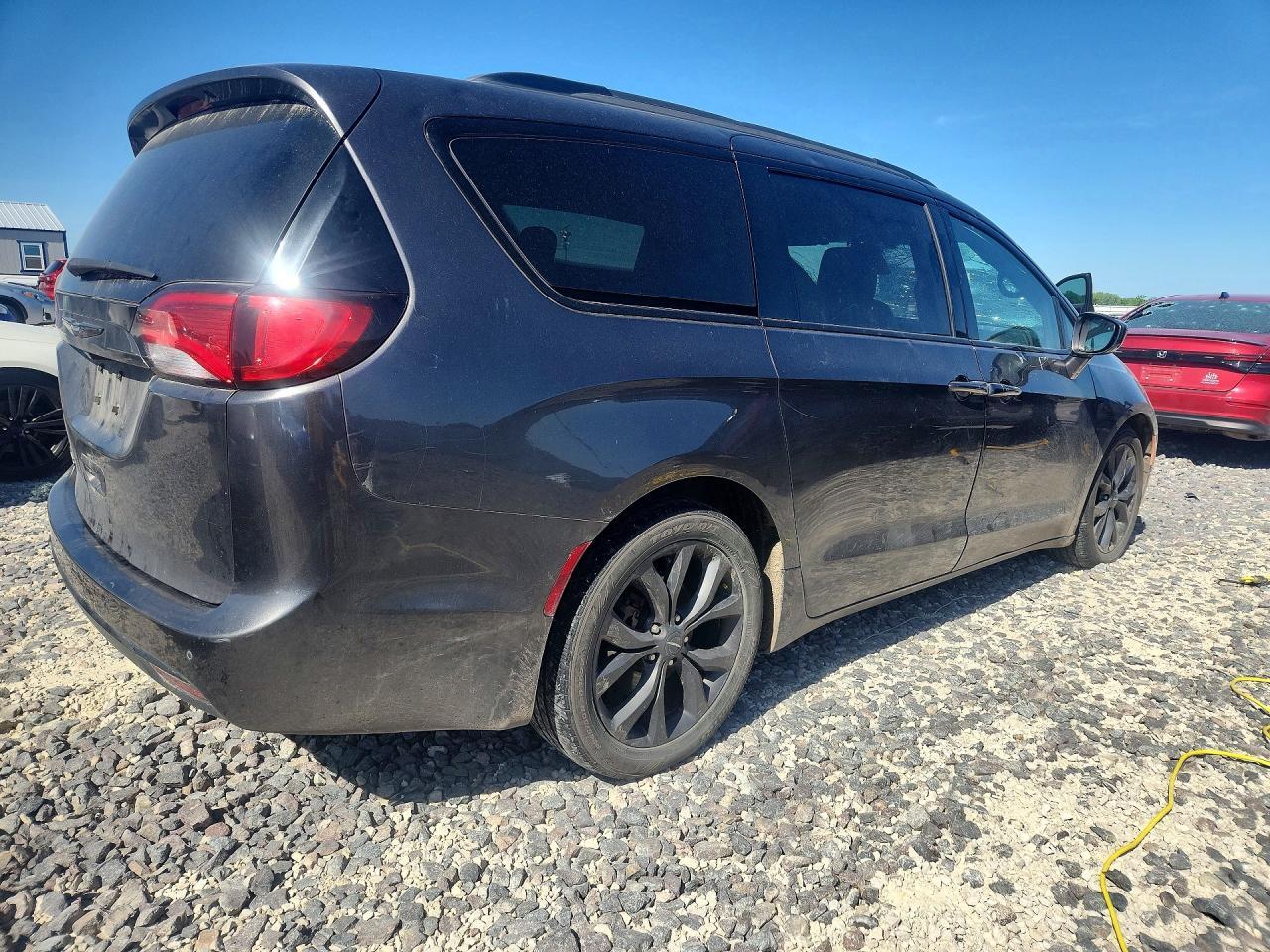 2019 Chry Pacifica T - Фото 3