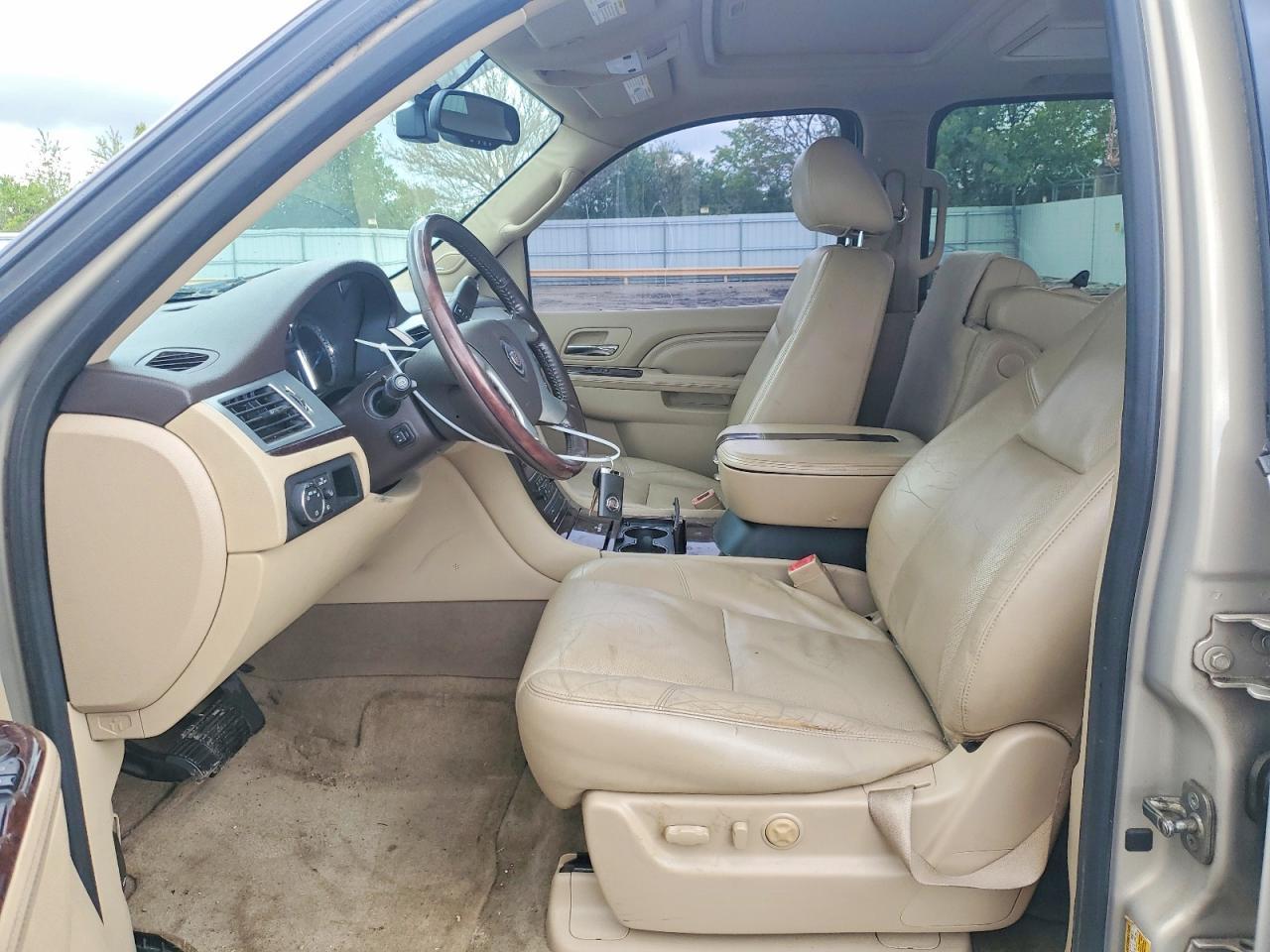 2011 Cadillac Escalade Esv Premium - Фото 7