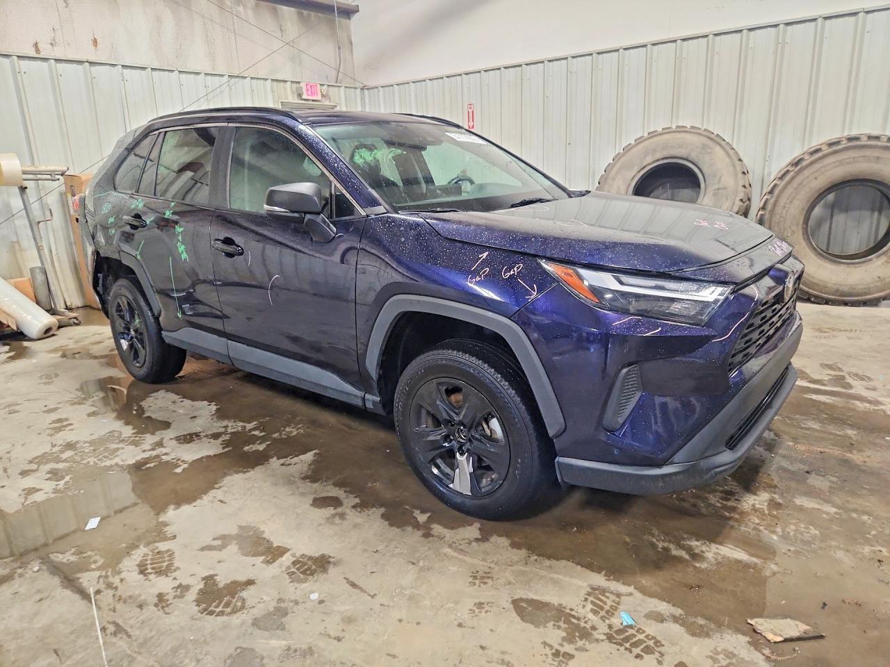 2022 Toyota Rav4 Xle - Image 4