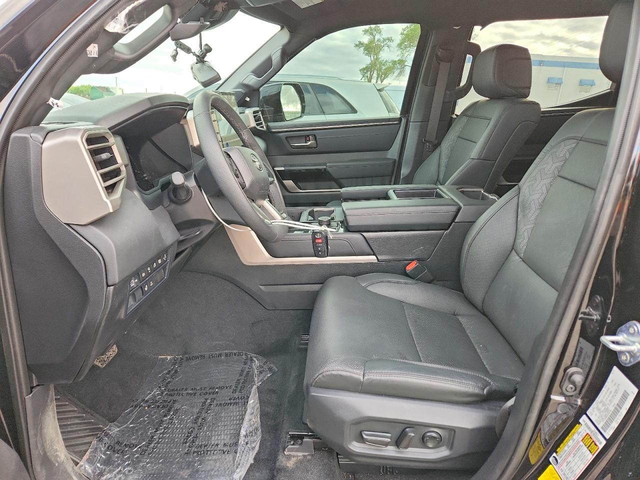 2025 Toyota Tundra Crewmax Limited - Image 7