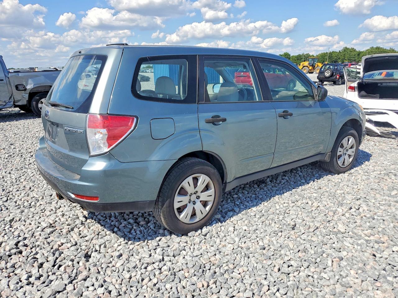 2009 Subaru Forester 2.5X - Фото 3