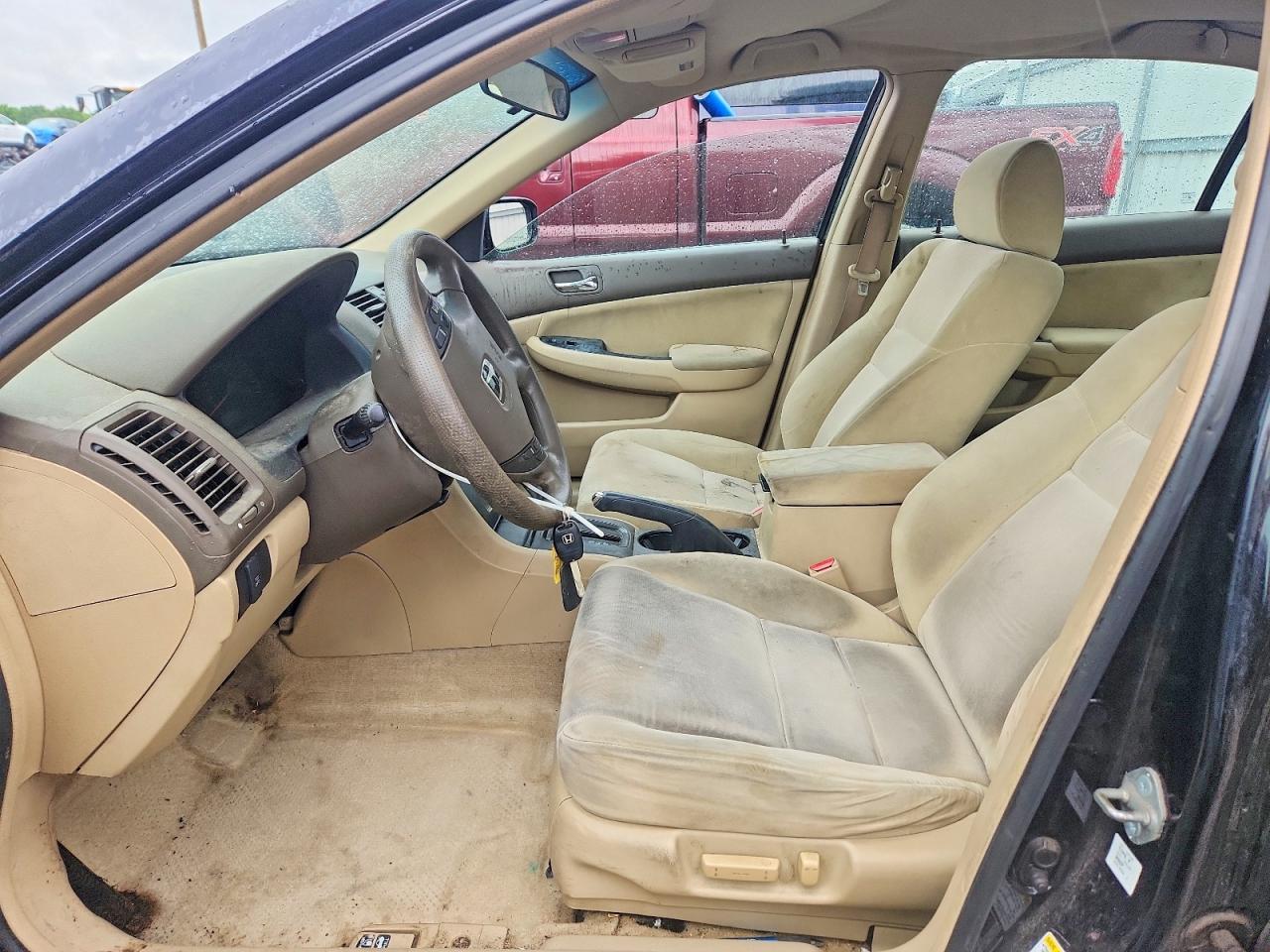 2004 Honda Accord - Фото 7