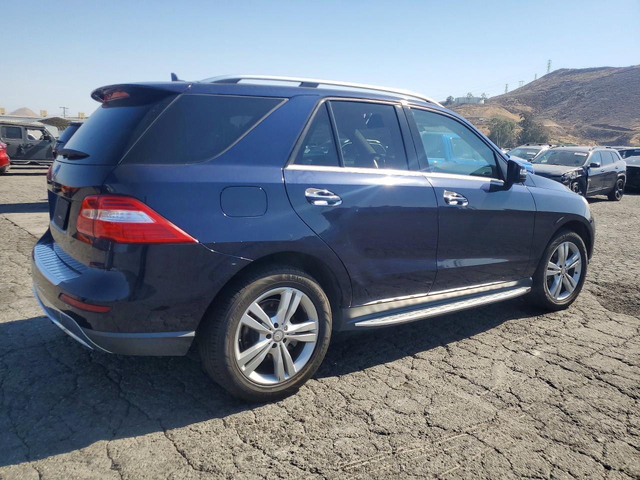 2015 Mercedes-Benz Ml 350 - Фото 3