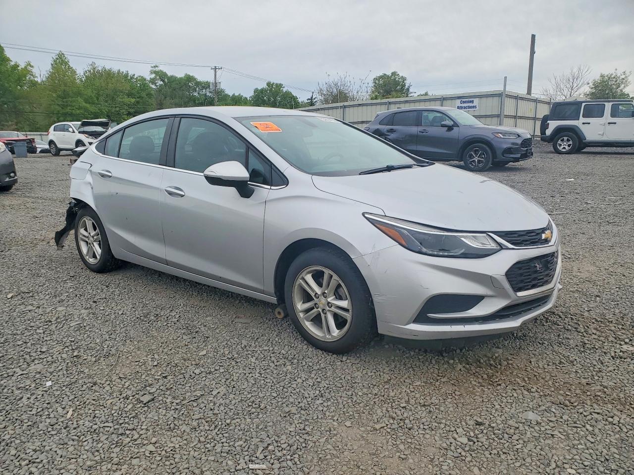 2017 Chevrolet Cruze Lt - Фото 4