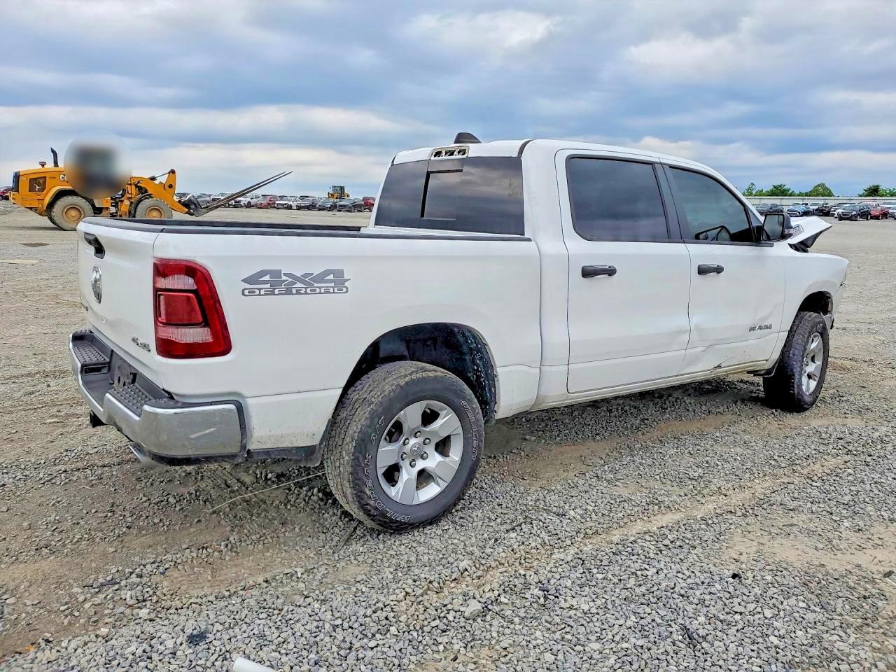 2023 Ram 1500 Big Horn - Фото 3