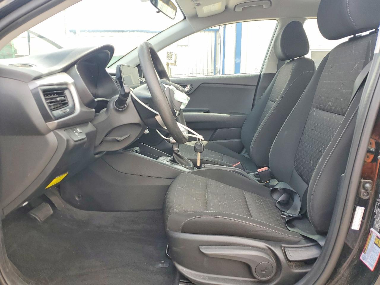 2023 Kia Rio Lx - Image 7