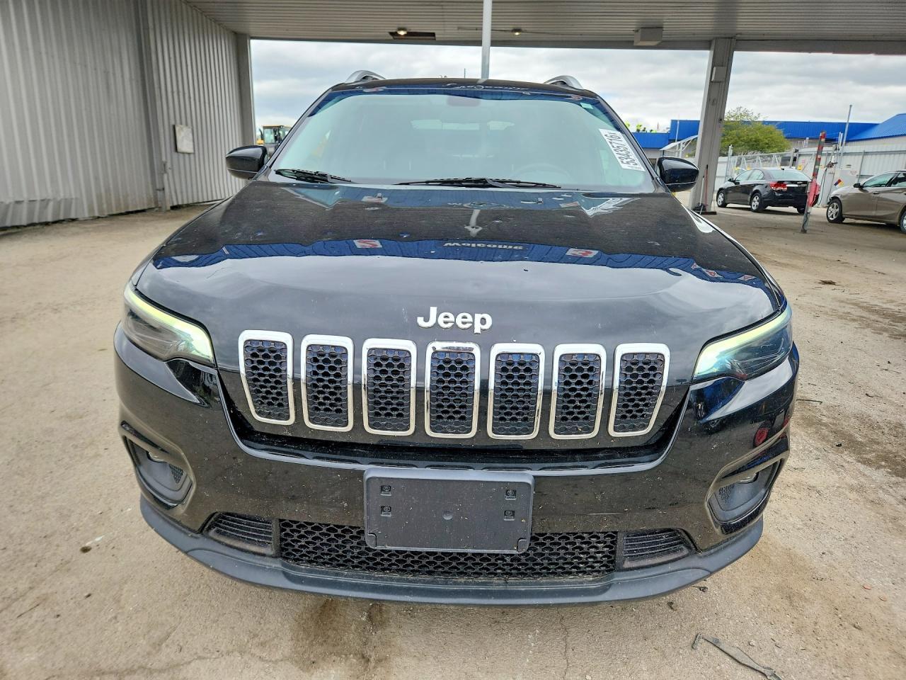 2019 Jeep Cherokee - Image 5
