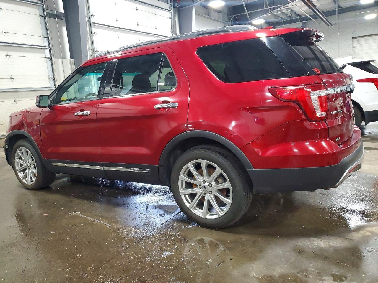 2016 Ford Explorer Limited - Image 2