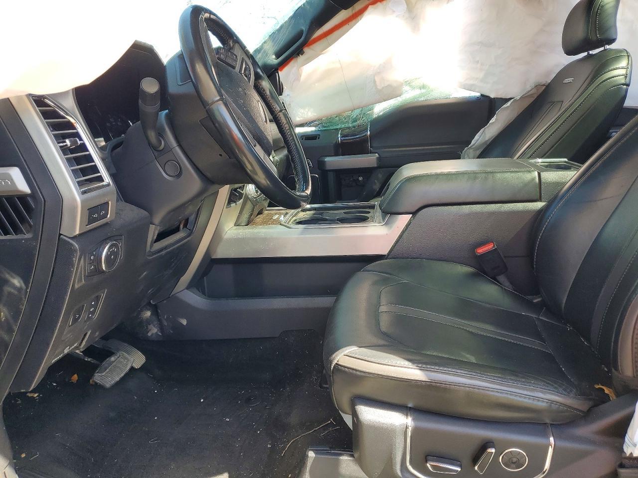 2017 Ford F350 Super Duty - Image 7