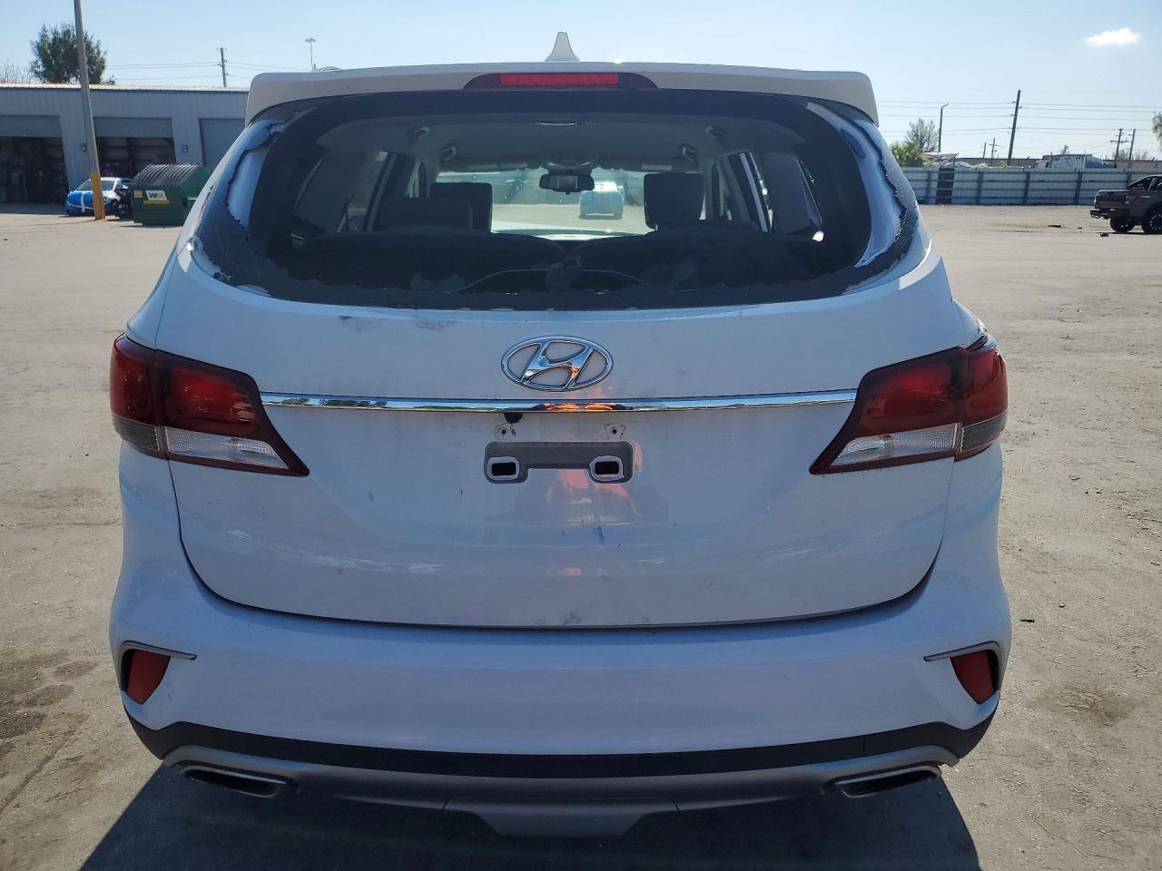 2018 Hyundai Santa Fe Se - Фото 6