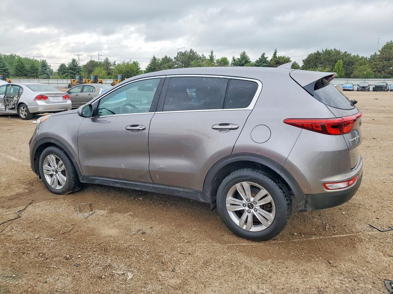 2019 Kia Sportage Lx - Image 2