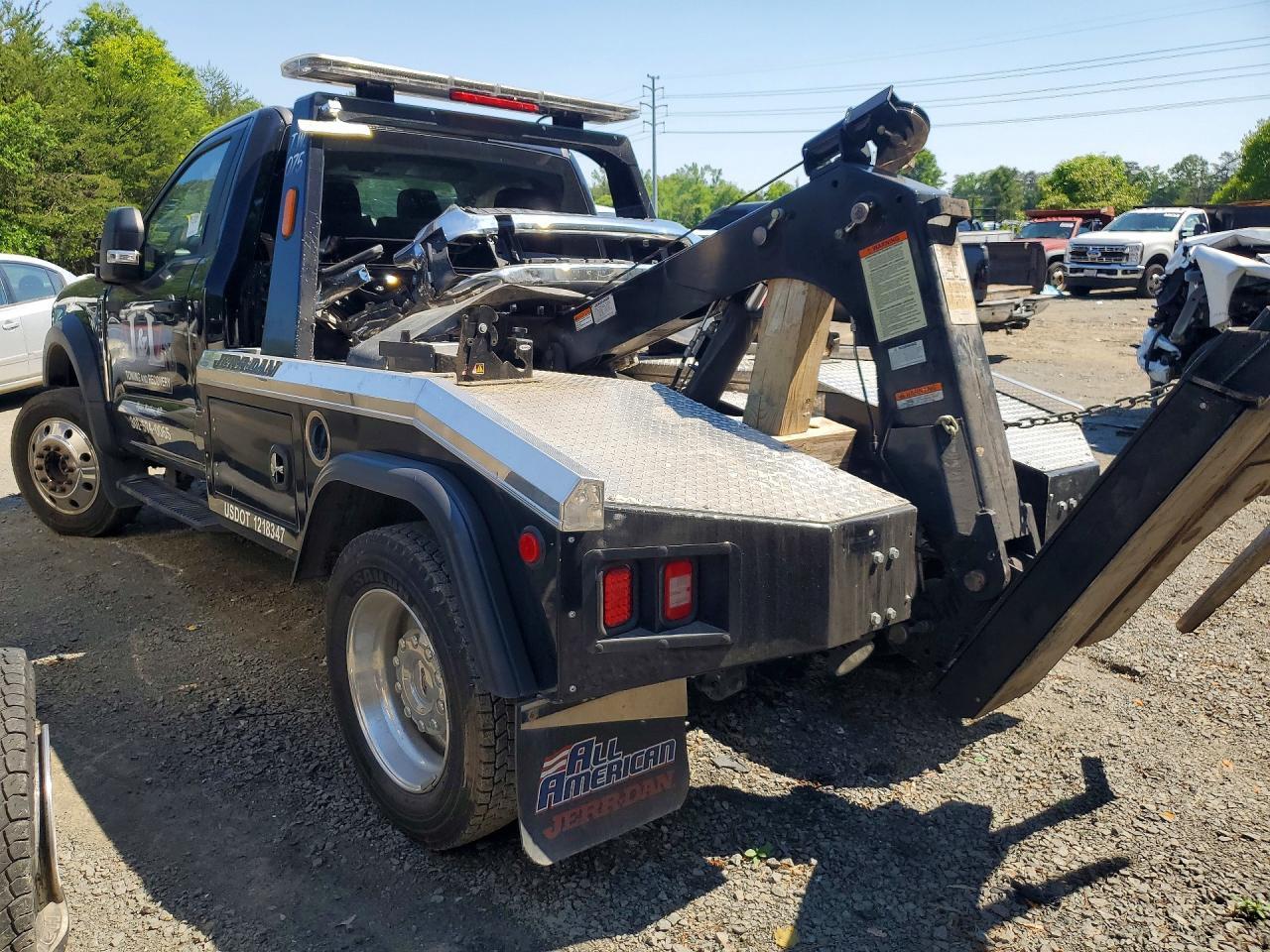 2024 Ford F450 Super - Фото 2