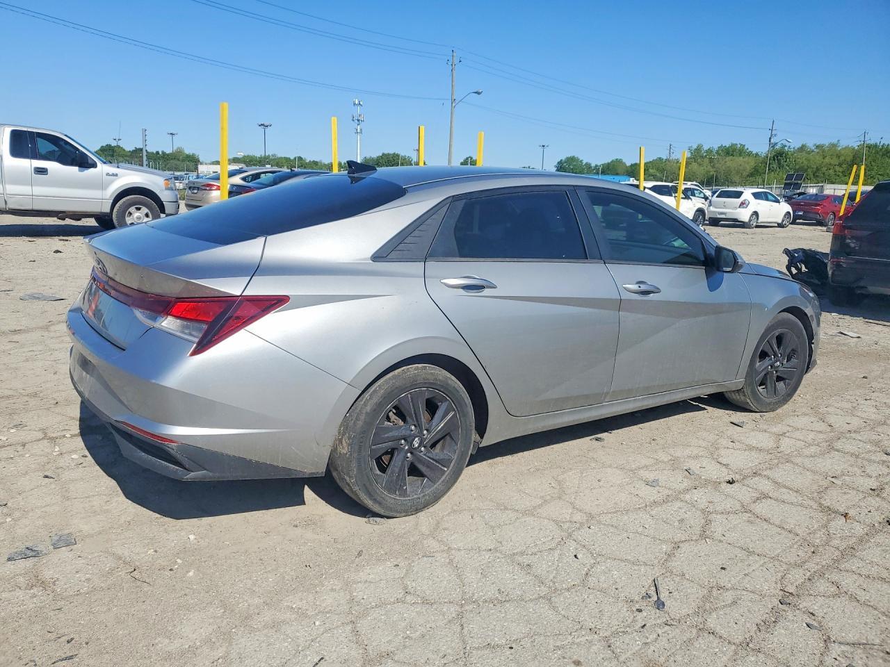 2022 Hyundai Elantra Sel - Фото 3