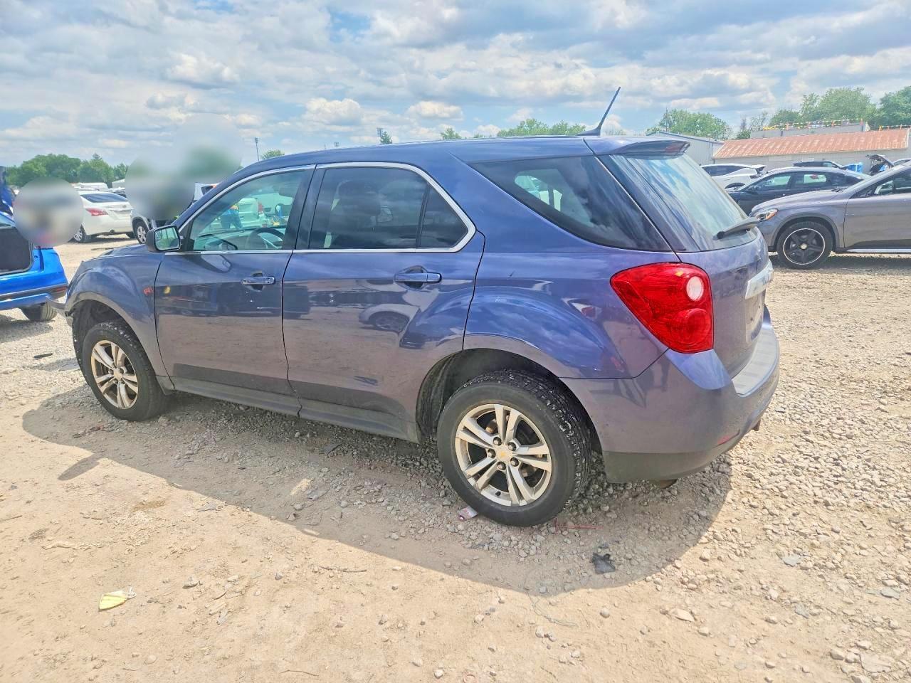 2013 Chevrolet Equinox Ls - Фото 2