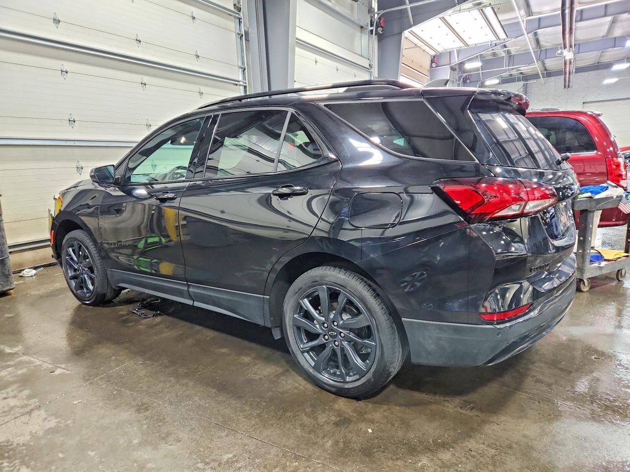 2023 Chevrolet Equinox Rs - Image 2