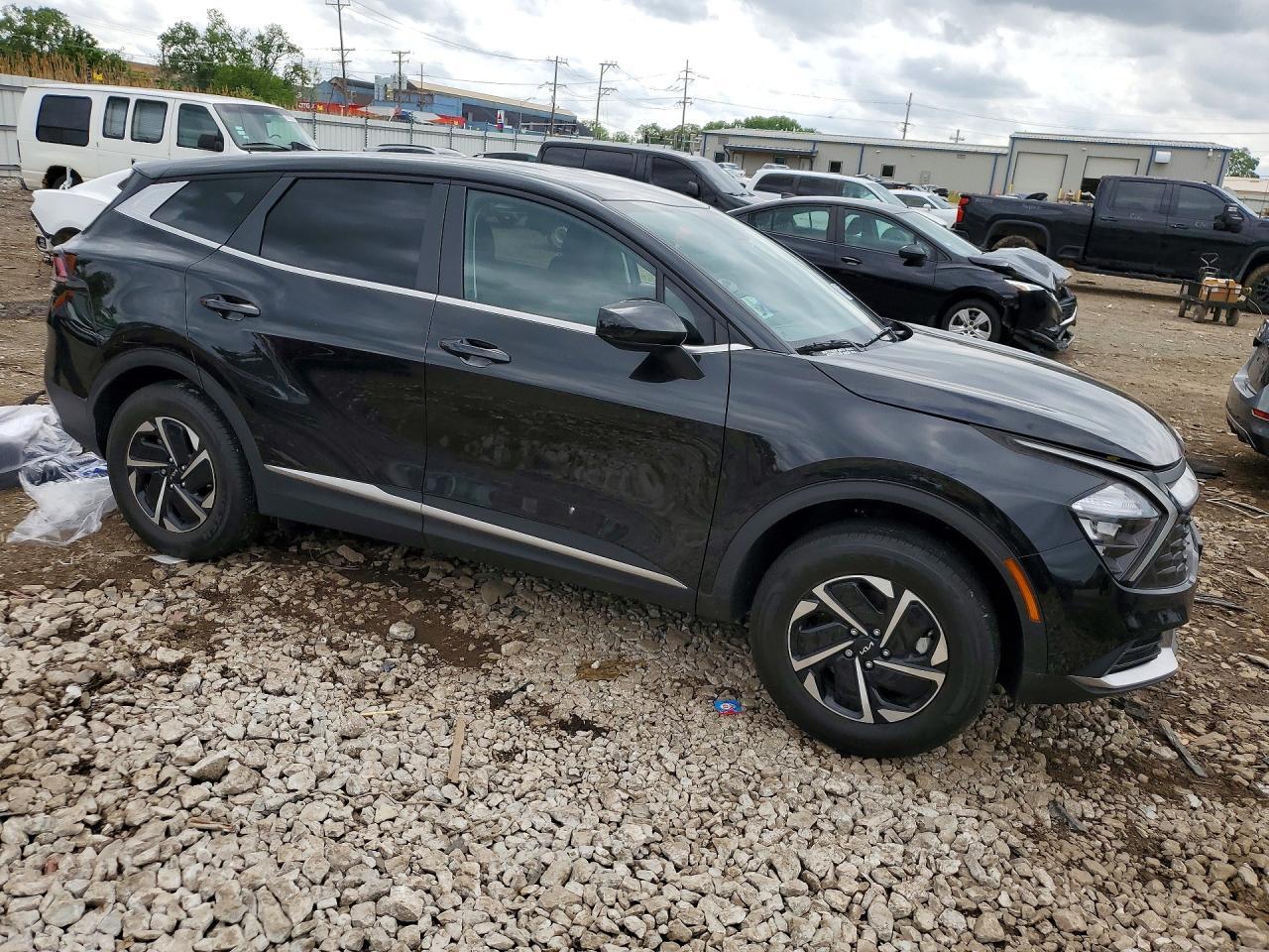 2023 Kia Sportage Lx - Image 4