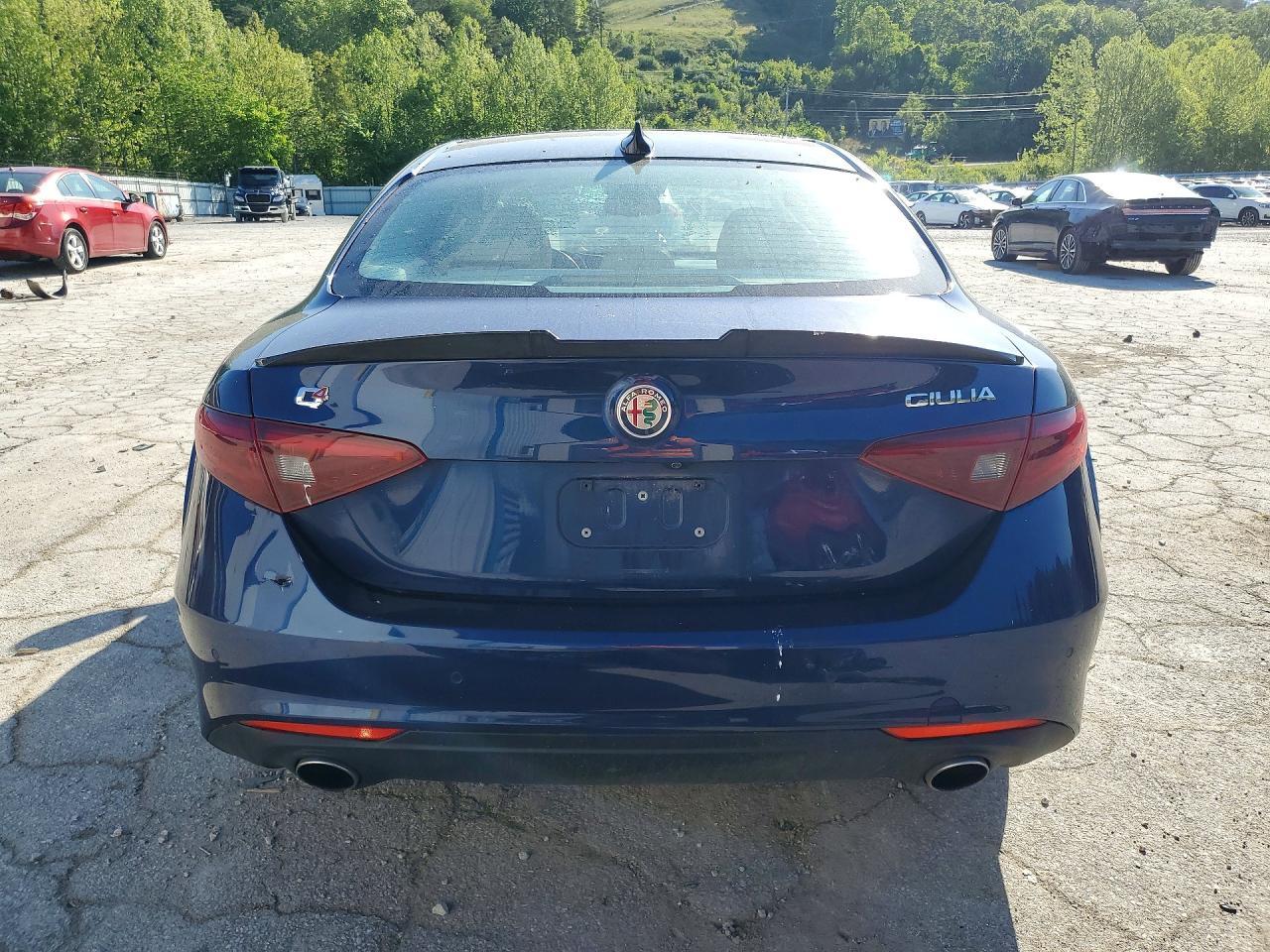 2017 Alfa Romeo Giulia Ti Q4 - Фото 6