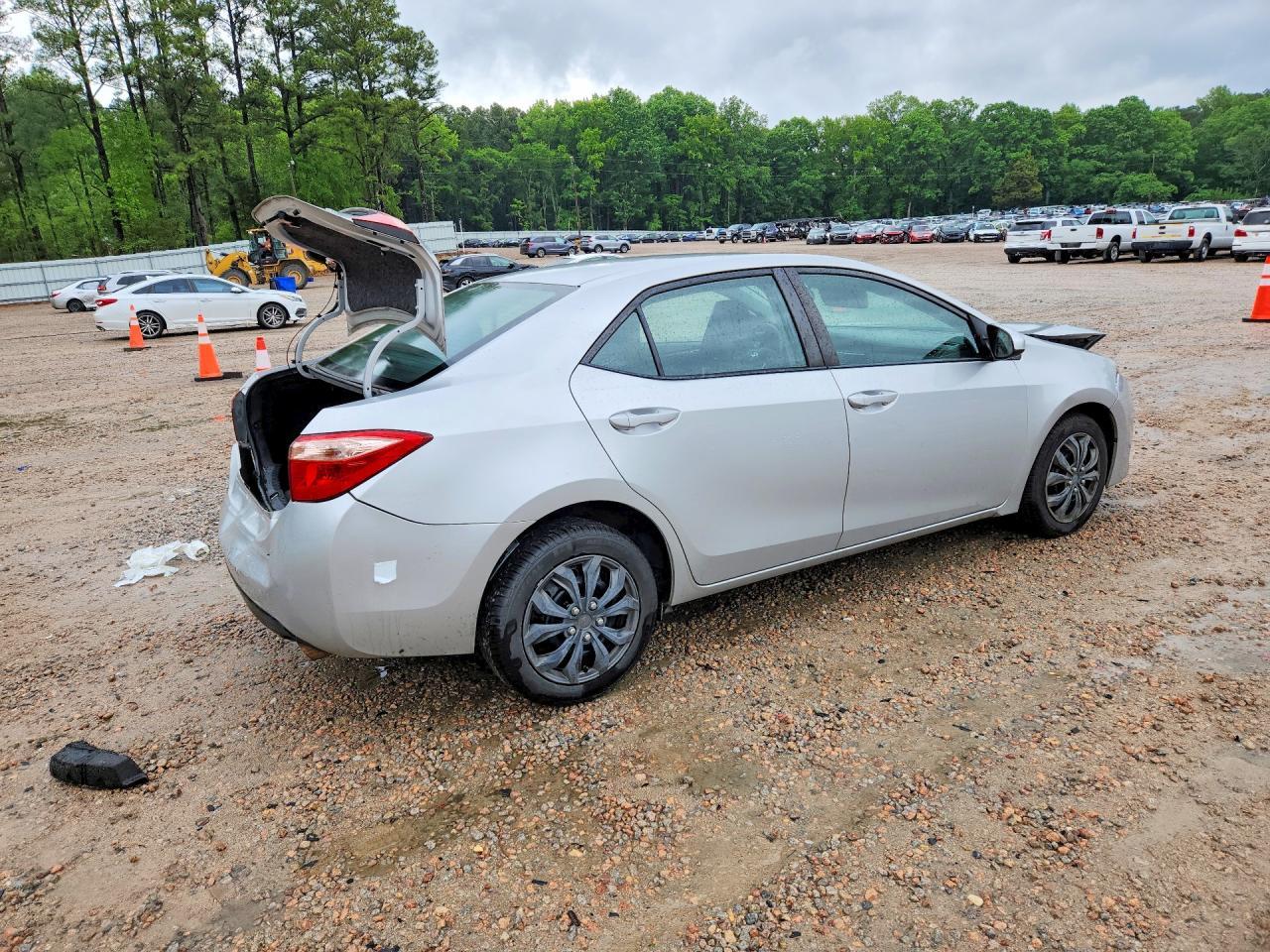 2018 Toyota Corolla L - Фото 3