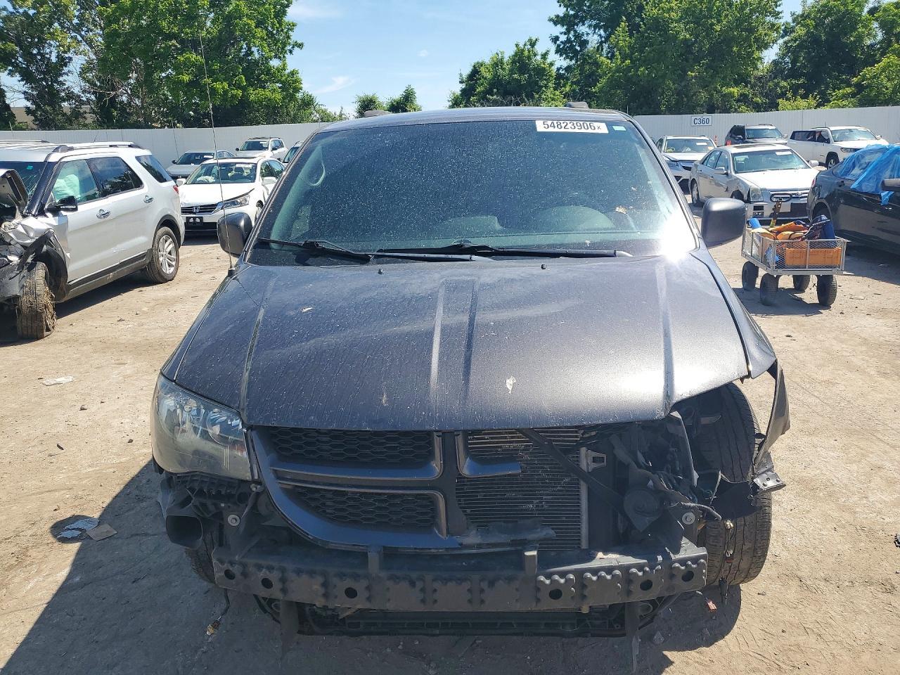 2019 Dodge Grand Caravan Gt - Image 5